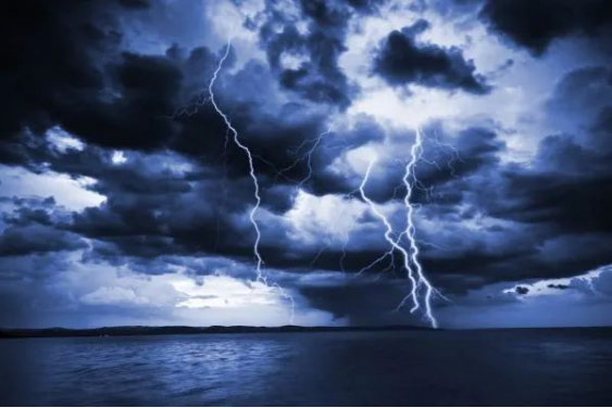 海陸風(fēng)電防雷解決方案